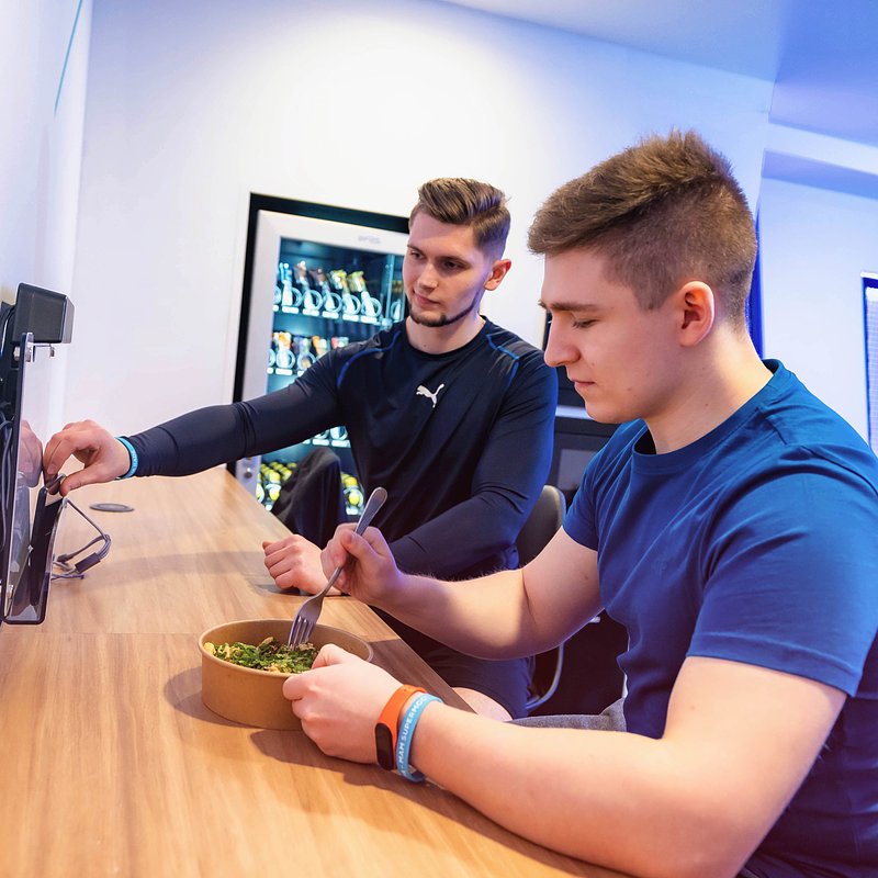 Medicover z impetem wchodzi w 30-lecie i dokonuje spektakularnej akwizycji.  (7).jpg