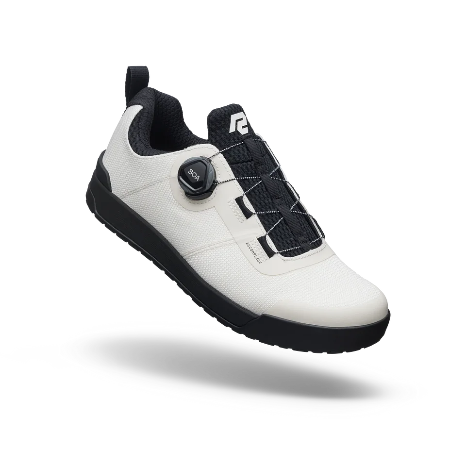 Accomplice BOA Flat & Clip | White
