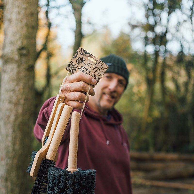 Peaty with Brush Set.jpg