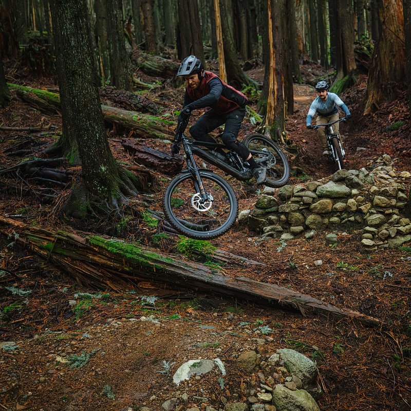 MY26 Sight VLT TQ Lifestyle photo 8728.jpg