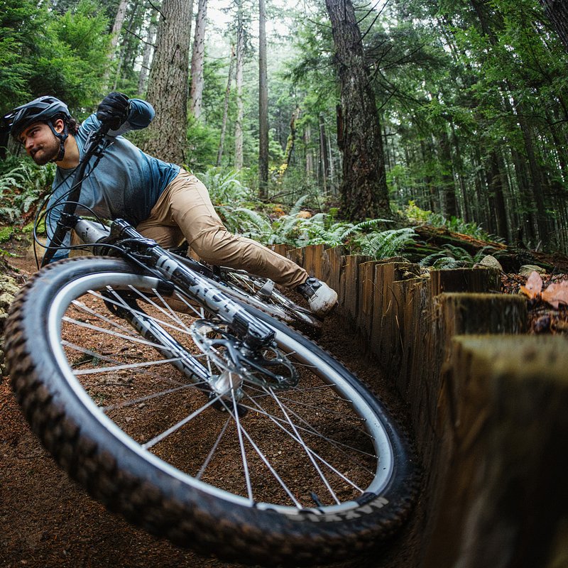 MY26 Sight VLT TQ Lifestyle photo 8802.jpg