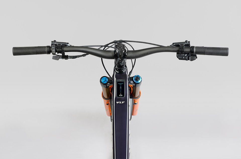 MY26 Sight VLT TQ C1 Raw Royal Purple POV.jpg