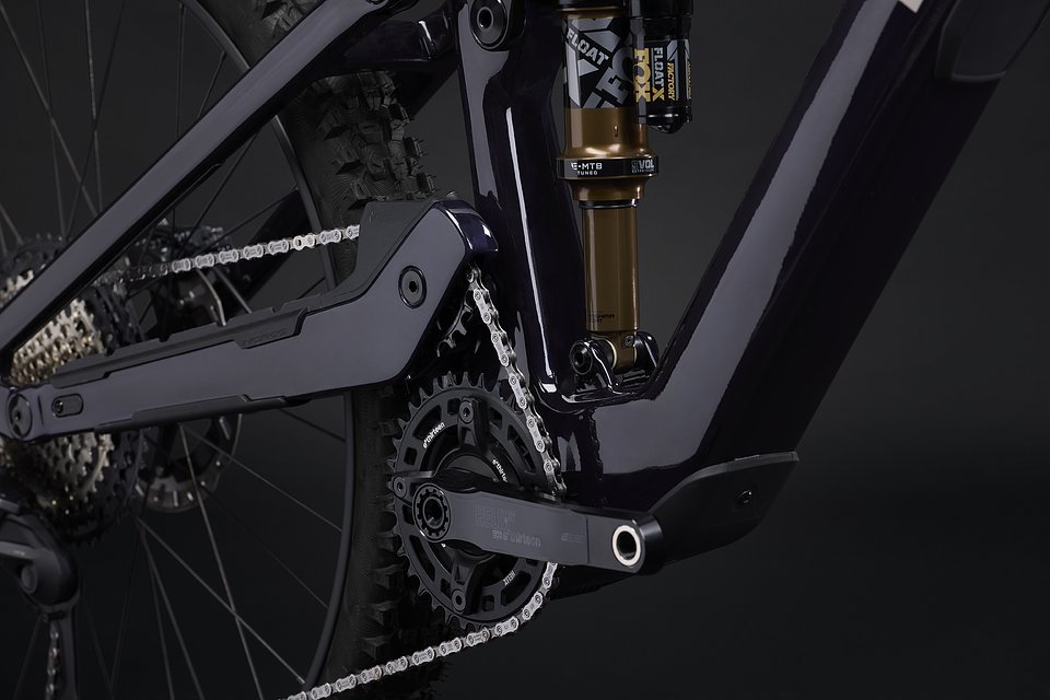 MY26_Norco_Sight_VLT_TQ_C1_Purple_BEAUTIES_High Pivot detail photo.jpg