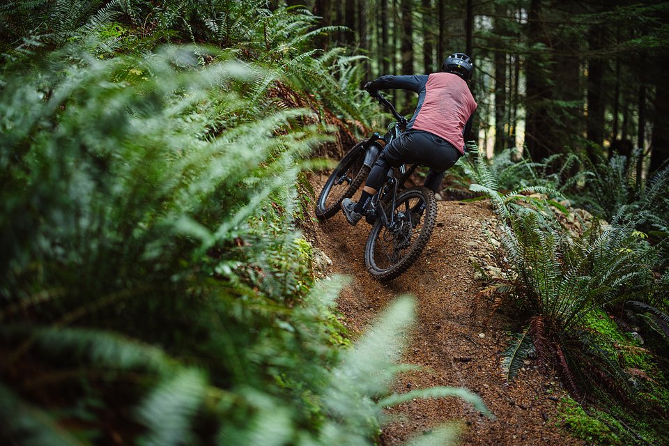 MY26 Sight VLT TQ Lifestyle photo 8873.jpg