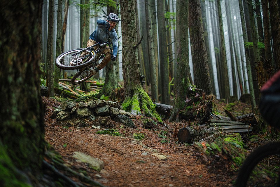 MY26 Sight VLT TQ Lifestyle photo 8492.jpg