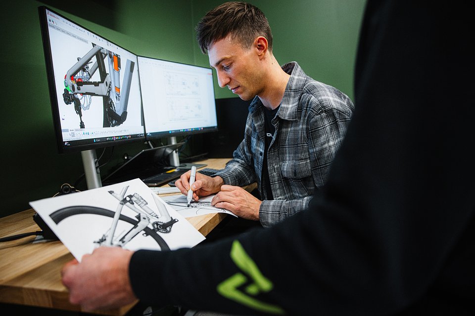 MY26 Sight VLT TQ Lifestyle photo 0374.jpg