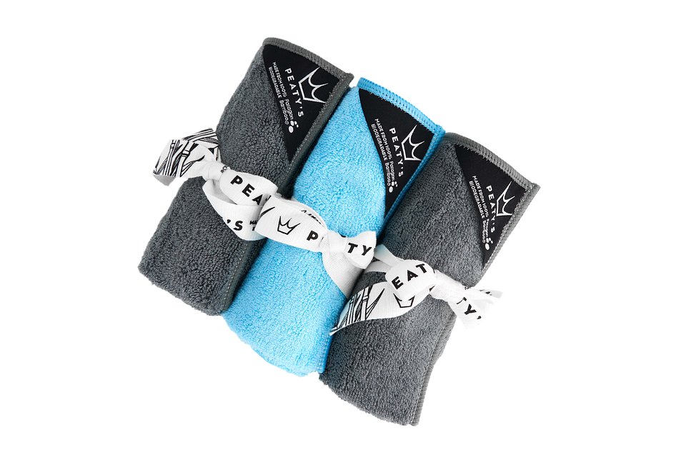 Cloth w Tag Top Down.jpg