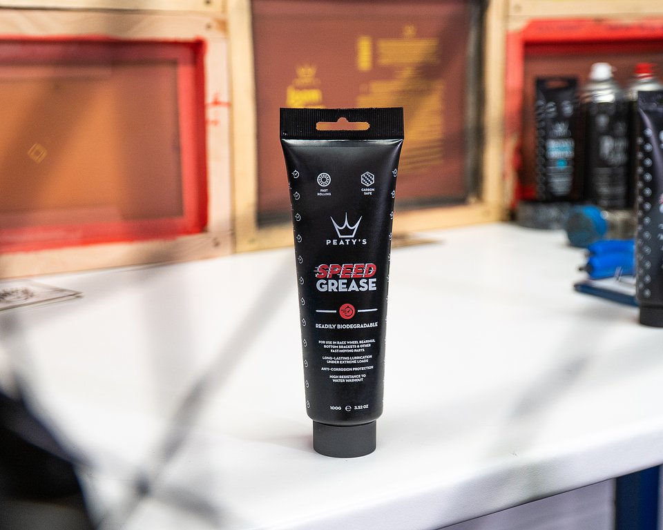 Speed Grease - Workbench.JPG