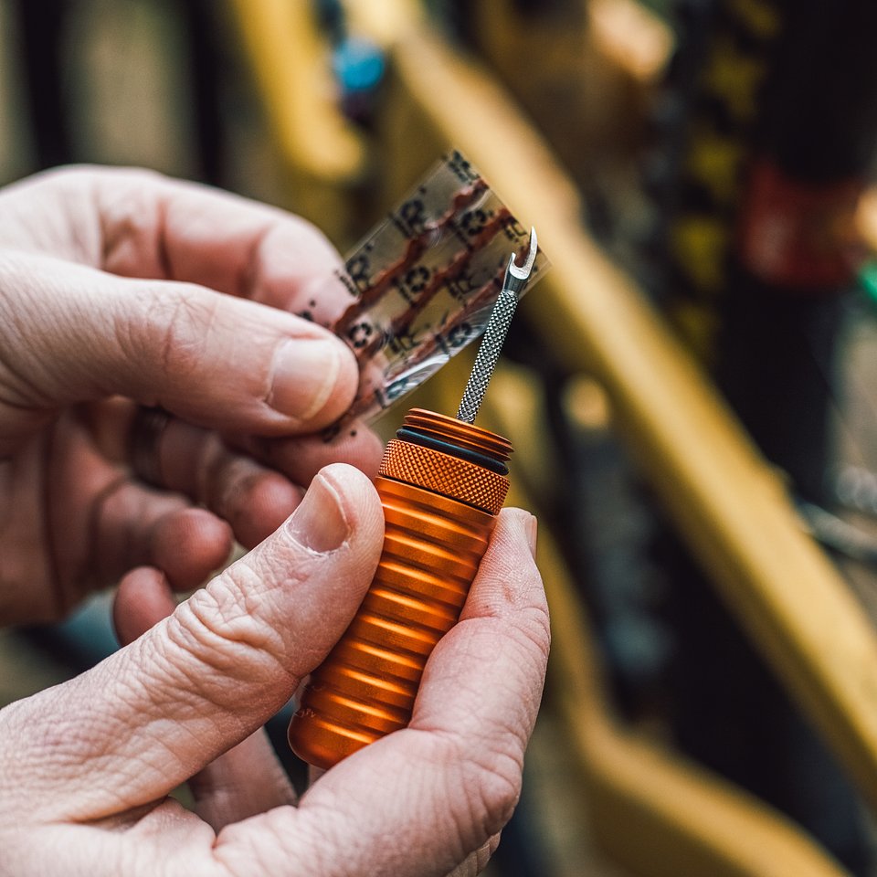 Peaty_s Holeshot Puncture Plug in Sidewall - 1 Choose Size.JPG