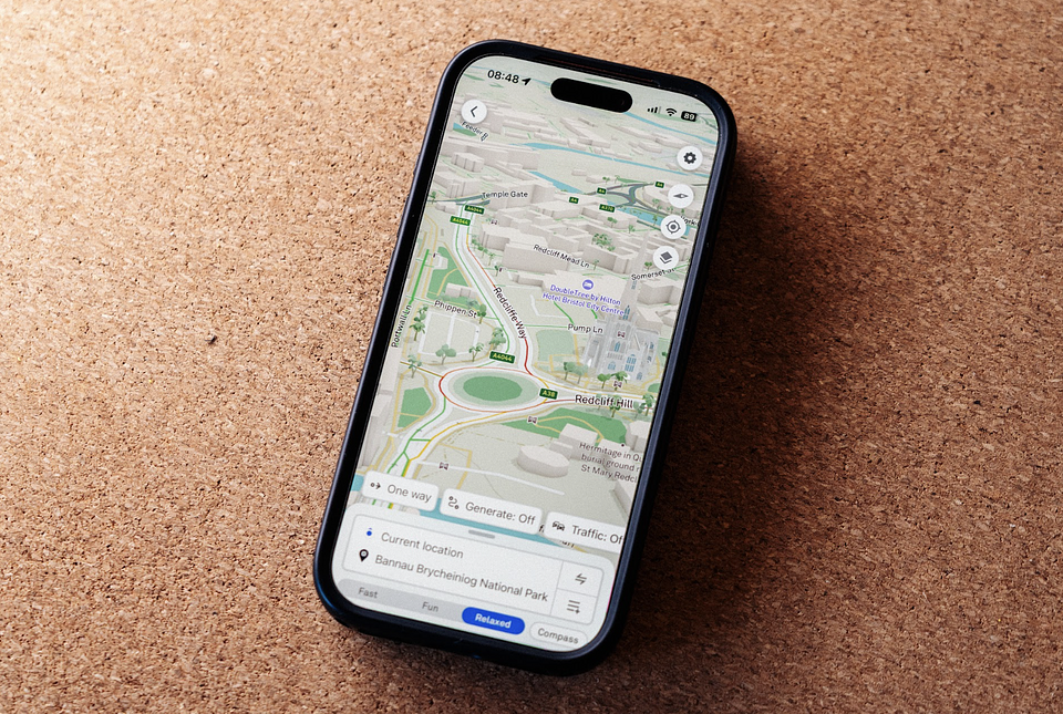 Check live traffic while planning a ride, or during the journey