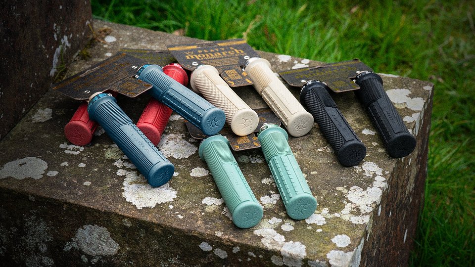 Monarch Pro Grips.jpg