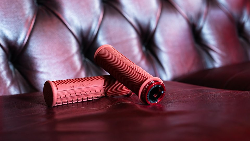 Monarch Pro Brick Red-Monarch Of The Manor.jpg