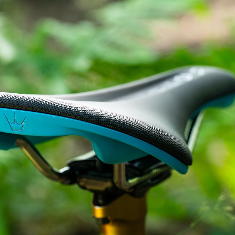 Monarch Saddle - Details.jpg