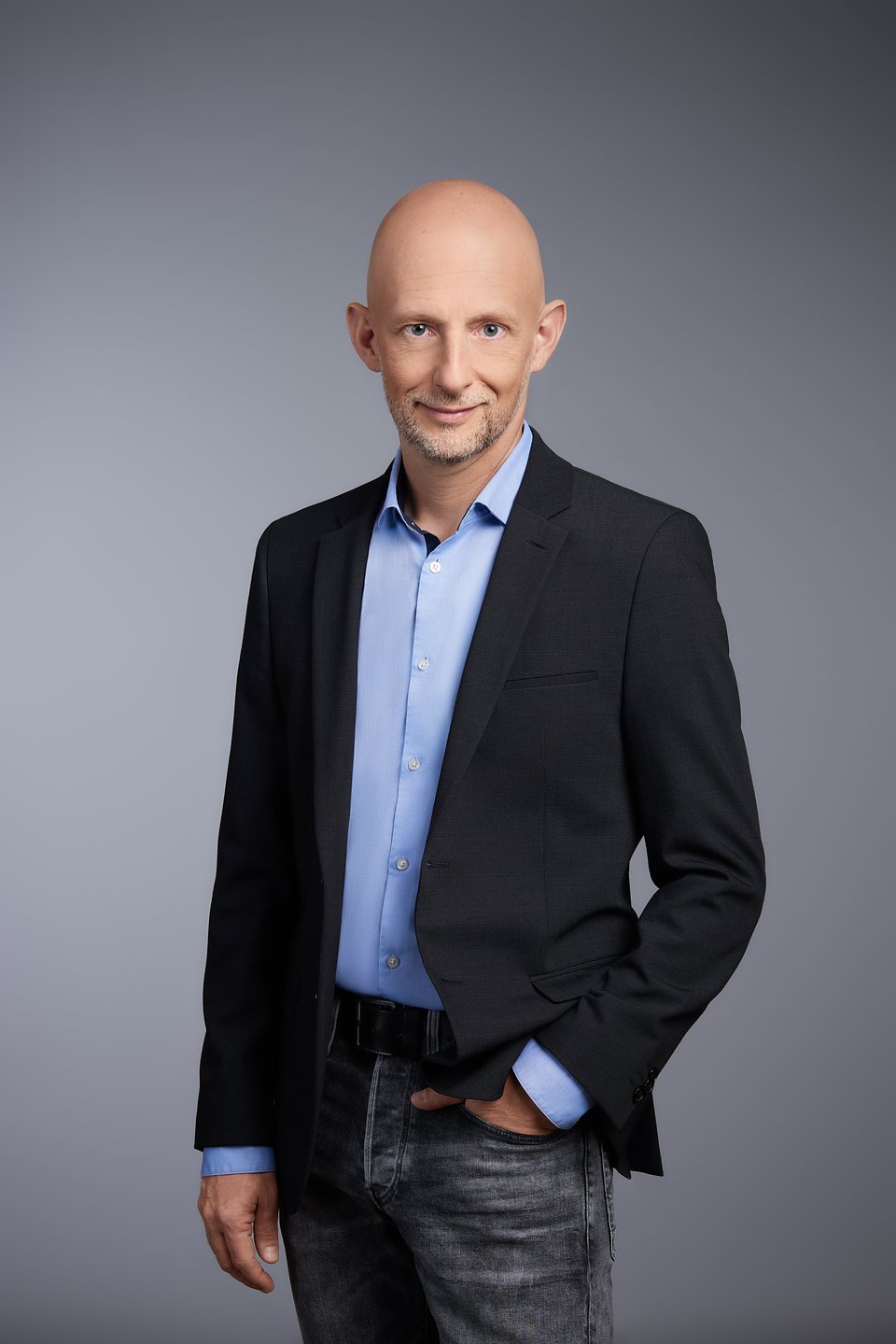 Jacek Amsterdamski [pion]_fot_Mateusz Skwarczek_Agencja Wyborcza_pl.jpg