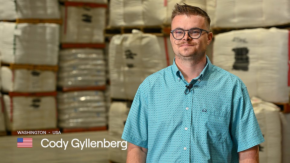 Columbia River Seed Operations Manager Cody Gyllenberg