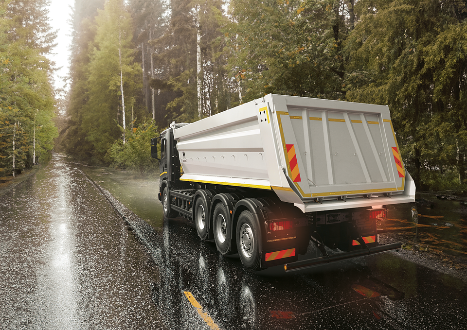 Zabudowa wywrotka montaż_02.png