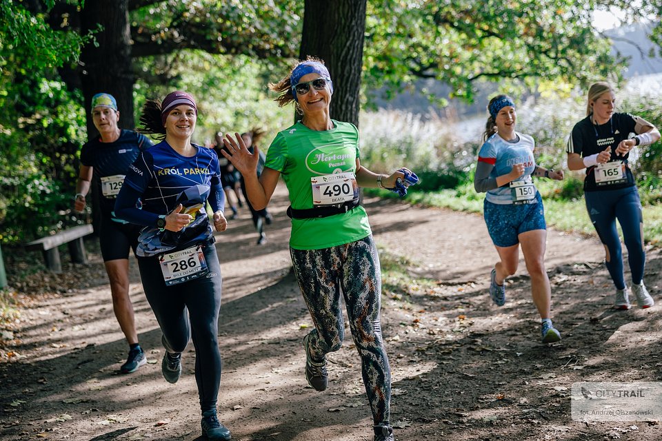 CITY TRAIL to zawody bez limitu czasu, co sprawia, że są skierowane do wszystkich - także początkujących biegaczy (fot. Andrzej Olszanowski)
