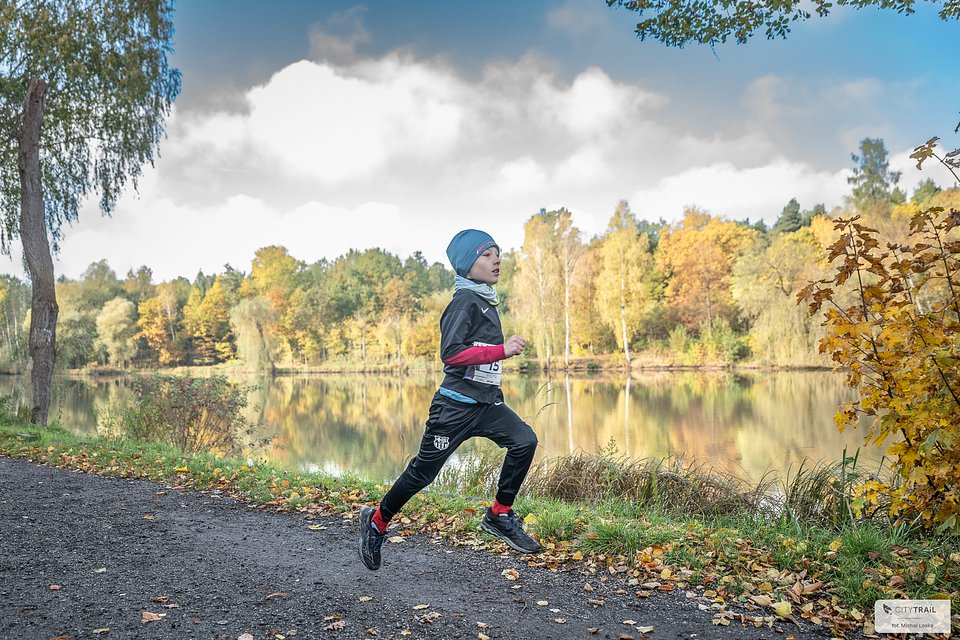 Biegi CITY TRAIL Junior odbywają się na dystansach od 200 m do 1 km (fot. Michał Loska)