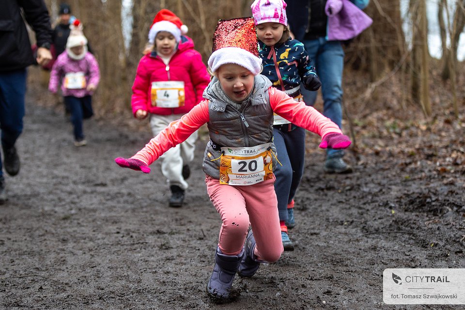 Na trasie CITY TRAIL Junior (fot. Tomasz Szwajkowski)