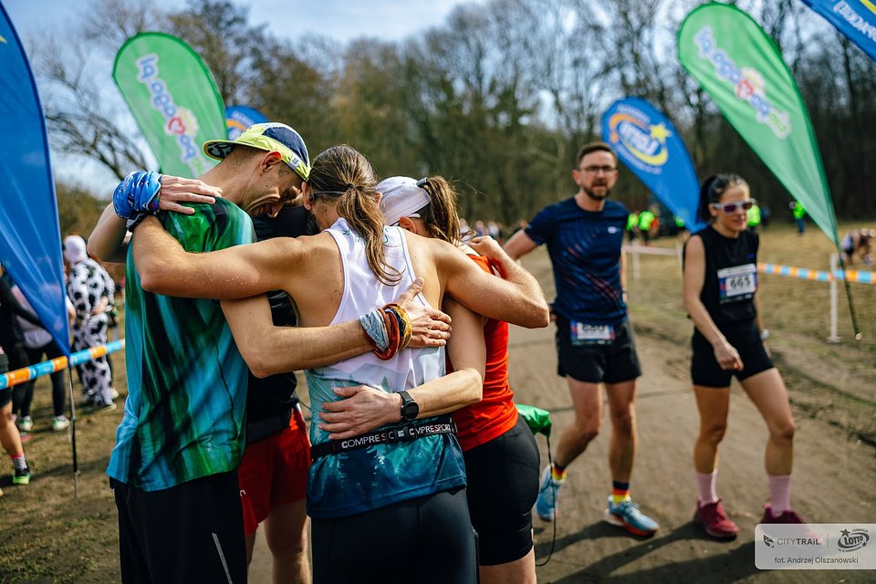 W CITY TRAIL można biegać nie tylko indywidualnie, ale również drużynowo (fot. Andrzej Olszanowski)