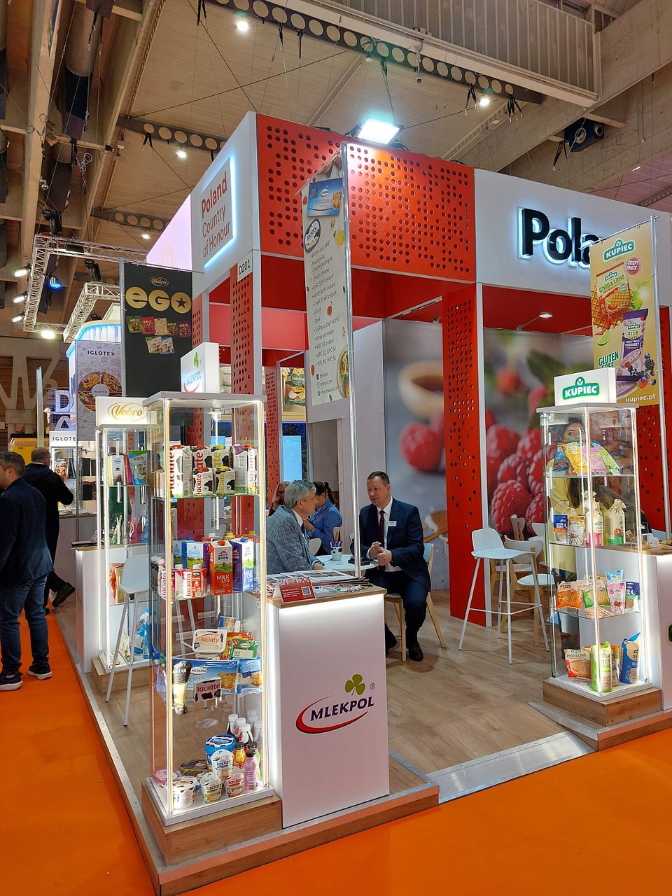 SM Mlekpol. Alimentaria Barcelona.jpeg