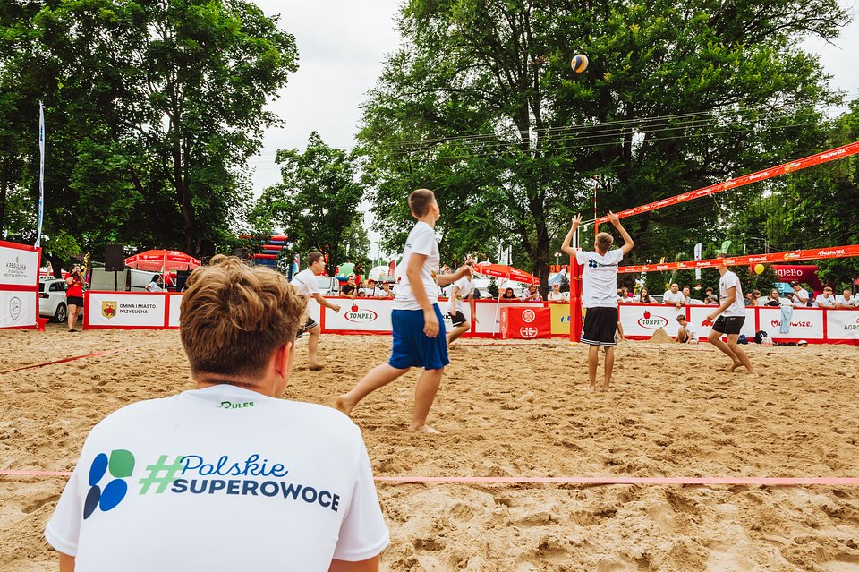 SUPEROWOCE na Moc Polskich Warzyw Beach Ball Przysucha 2025 (10).jpg