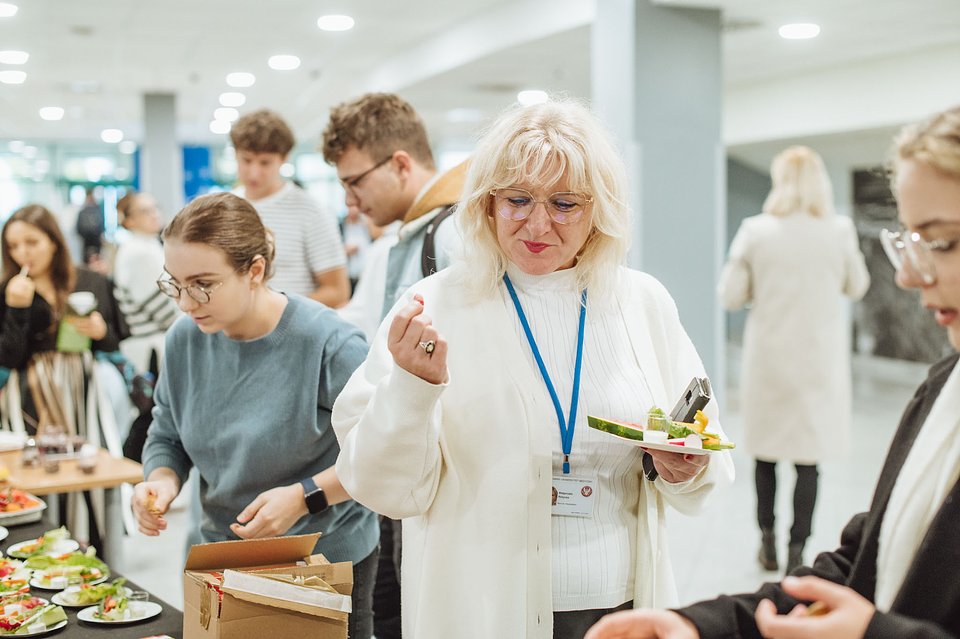 WUM Dzień Owoców i Warzyw 2025 (45).jpg