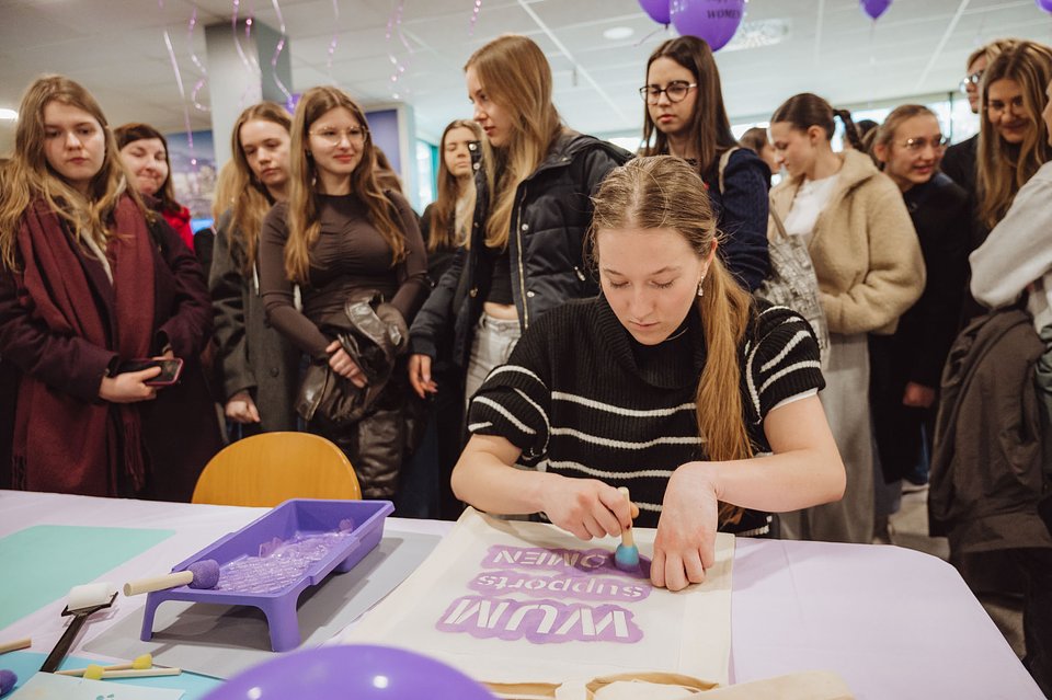 WUM supports Women (32).jpg