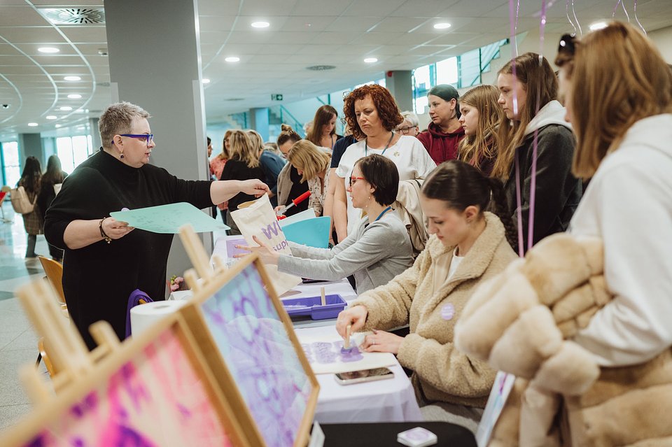 WUM supports Women (3).jpg