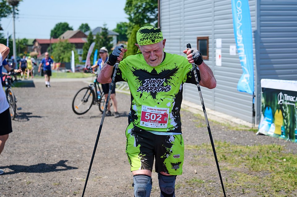 IV BIEG po Truskawkę Fot. M.Buksa (26).jpg