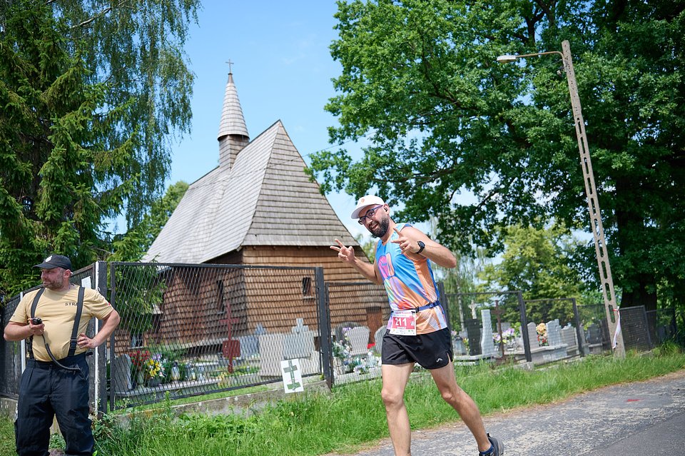 IV BIEG po Truskawkę Fot. M.Buksa (23).jpg