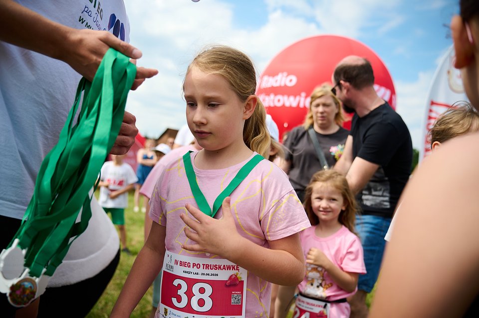 IV BIEG po Truskawkę Fot. M.Buksa (5).jpg
