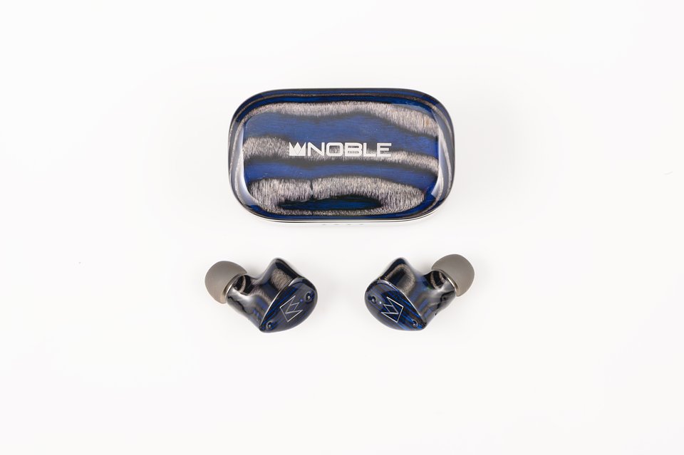 FoKus Prestige Encore-803.jpg