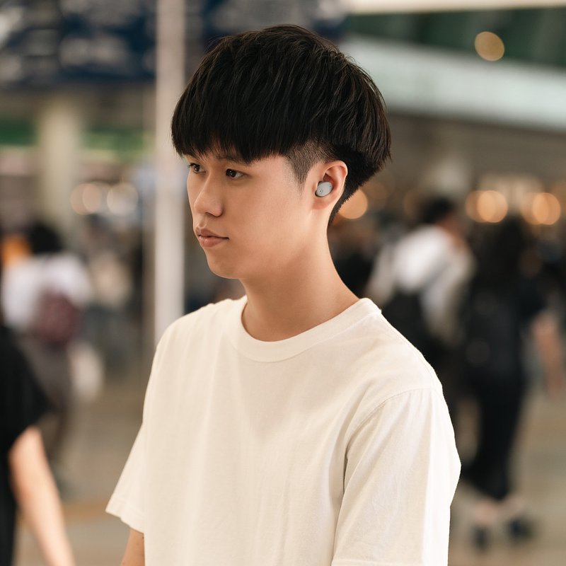 Final ZE300 Lifestyle (4).jpg