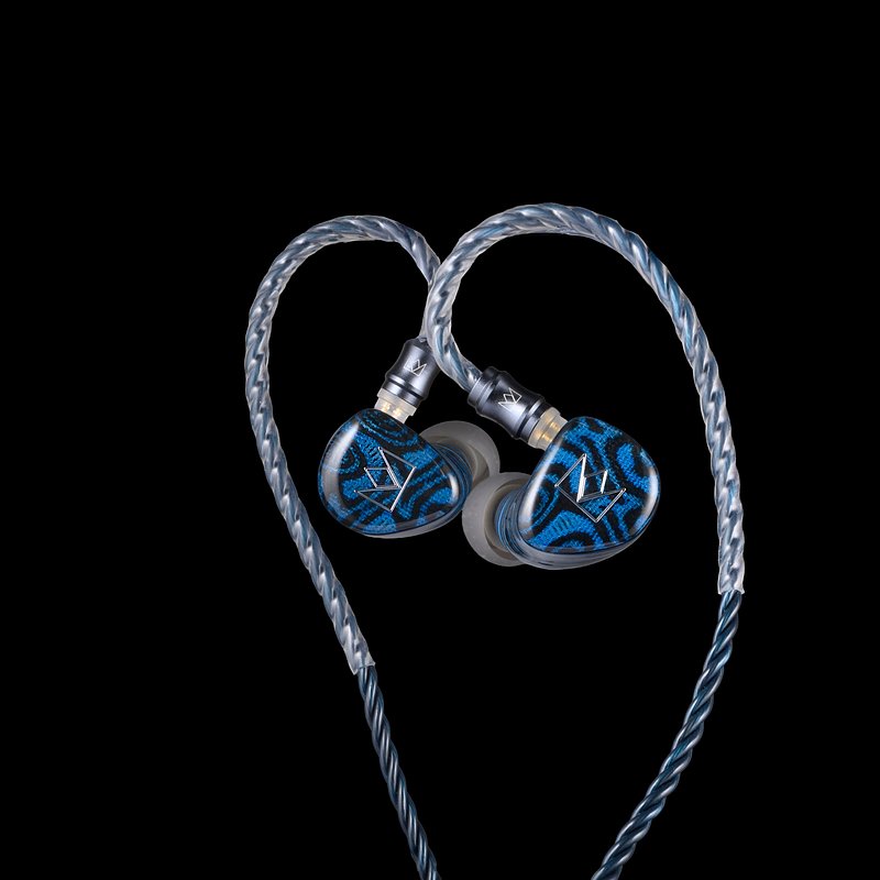 IRIS-332 BLK BG.jpg