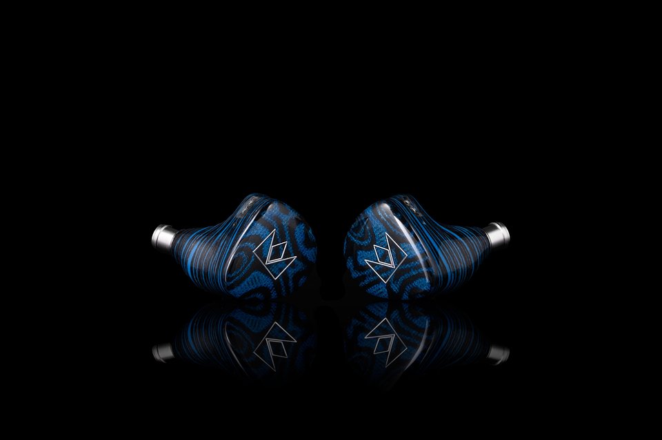 IRIS-444.jpg
