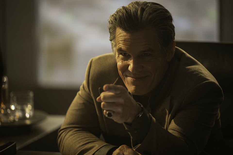 The-Running-Man-Stills-Press-Photos-International-6000x4000-TRM-11140R.jpg