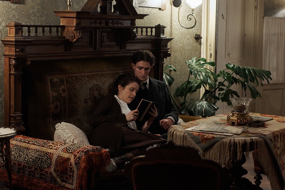 Katharina Stark as Ottla Kafka, Idan Weiss as Franz Kafka fot. Marlene Film Production.jpg