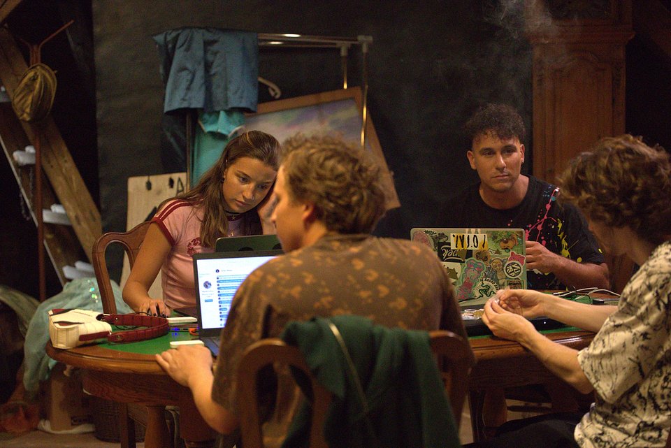 Julia Wieniawa_Pawel Monsiel_Chce wiecej_Kino Swiat.jpg