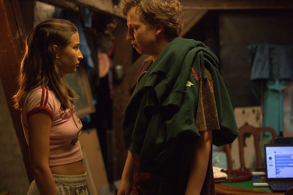 Maciej Musialowski_Julia Wieniawa_Chce wiecej_Kino Swiat (2).jpg