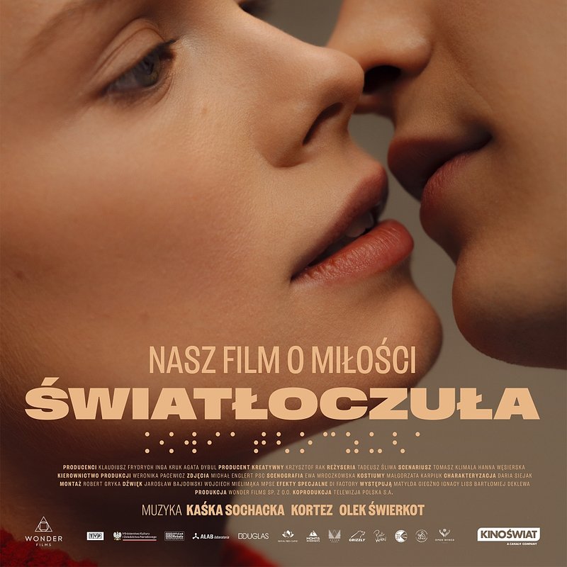 swiatloczula_plakat.jpg