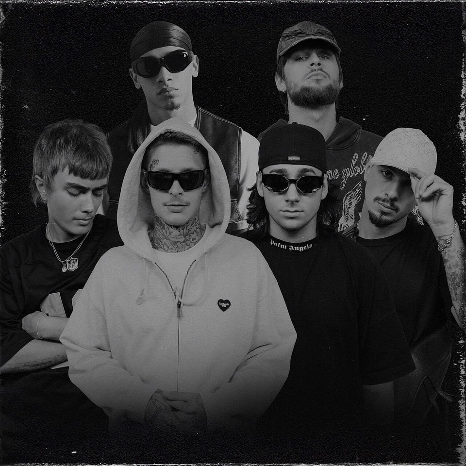 large-world_tour2.jpg
