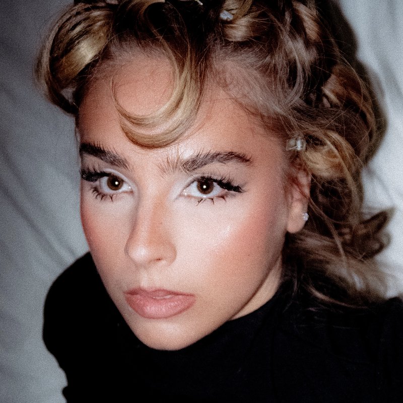 Julia Pośnik_warszawska fantazja3.jpeg