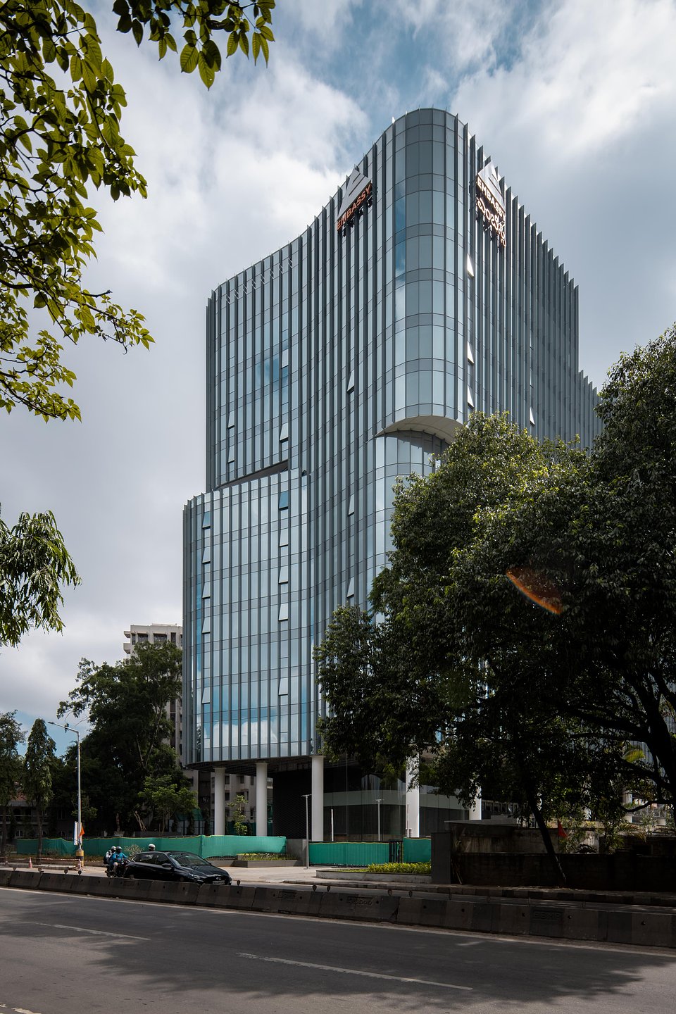 25 10 05 Embassy Zenith 40.jpg