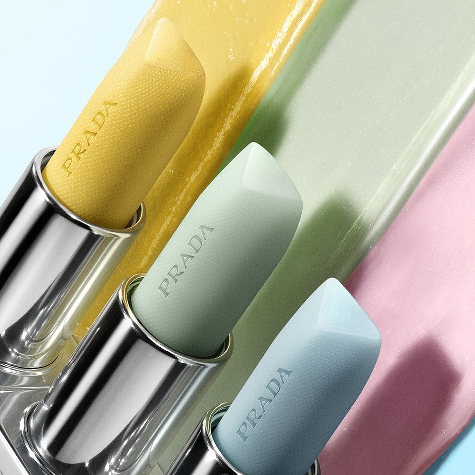 Prada_Beauty_25_Balm_U002_Banana_Yellow_Secondary_StillLife_FullRange_Texture_1X1_361427417_36423614274171112_3614274664270_RVB.jpg