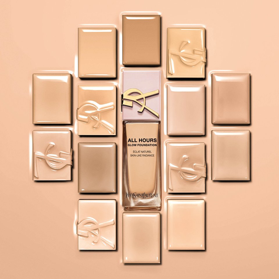 ysl_dmi_makf_ah_glow-foundation-25_digital-still-life_packshot+range-bain-simpl_shade-lc1_square_3000x3000px_3614274403183_rgb.jpg