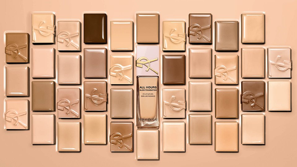 ysl_dmi_makf_ah_glow-foundation-25_digital-still-life_packshot+range-bain-master-40_shade-lc1_landscape_1920x1080px_3614274403183_rgb.jpg