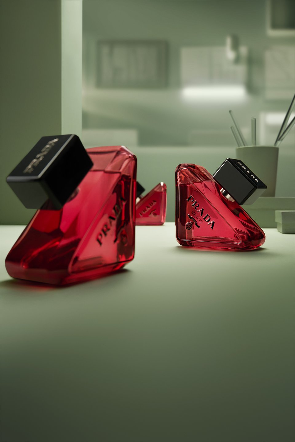 PVPR*: 30ml: 112,15EUR* | 50ml: 157,90EUR* | 90ml: 212,90EUR* | 100ml Recarga: 181,75EUR*