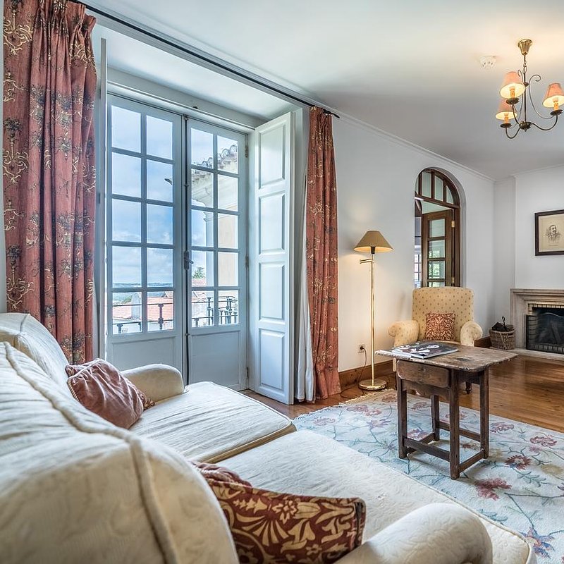 SPH - Lawrence´s Hotel (1).jpg