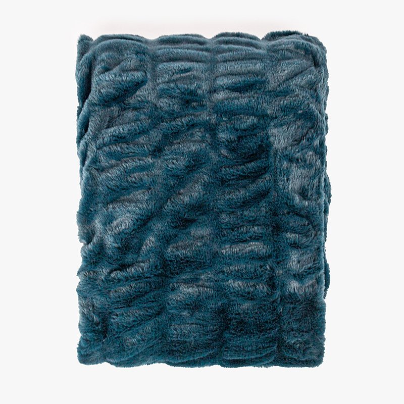 Manta de Pelo Sintético Azul Escuro PVP 79,99€.jpg